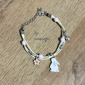 Pulsera de conejito / flores